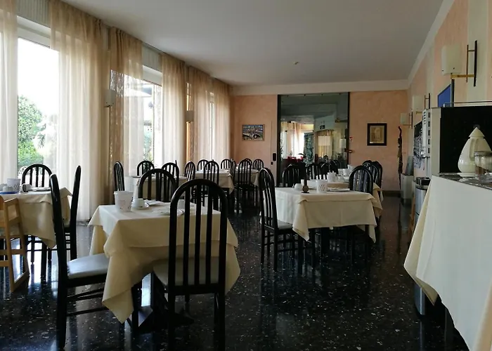 Hotel Mirabello Sirmione